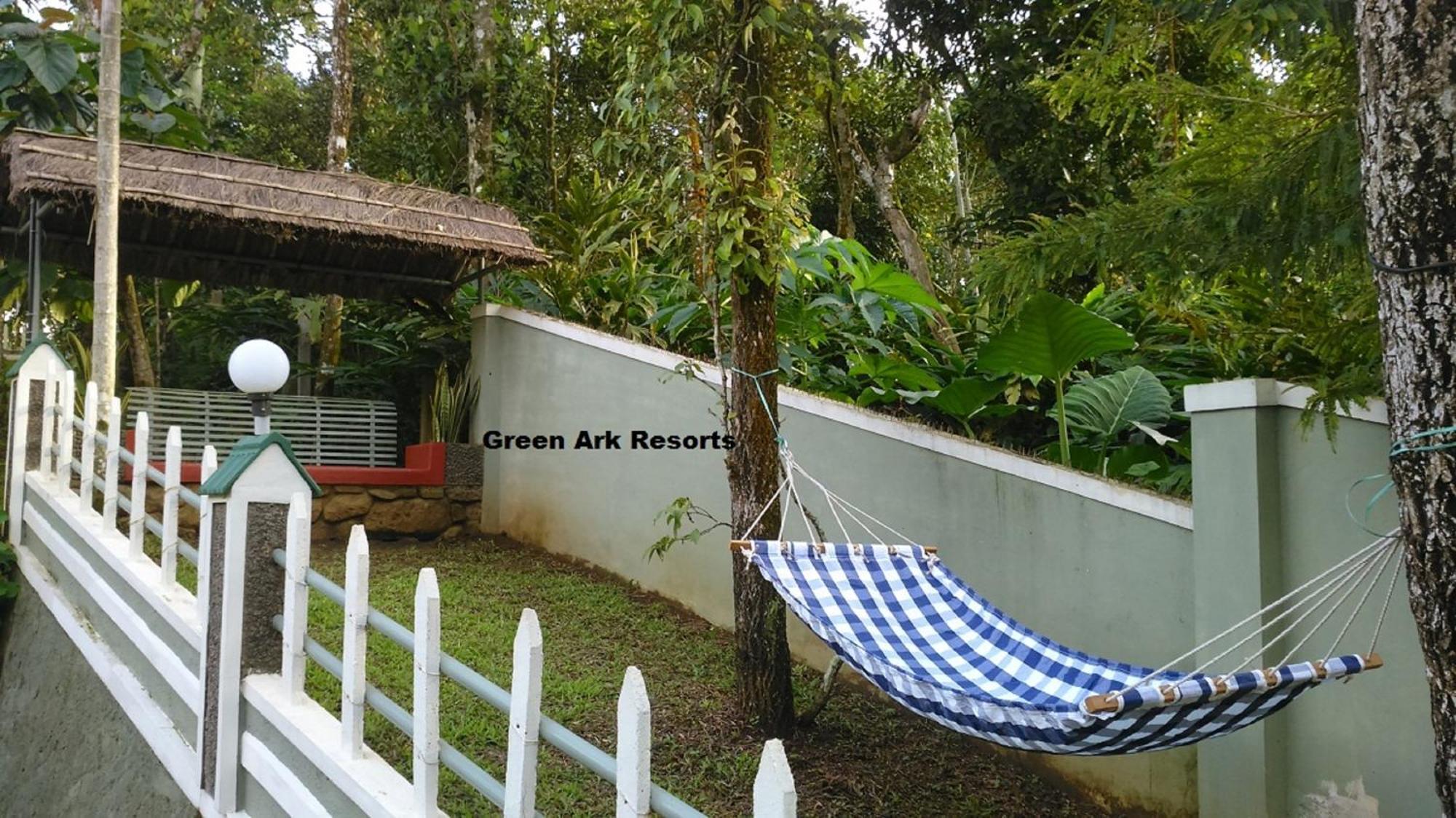Green Ark Resorts Thekkady Quarto foto