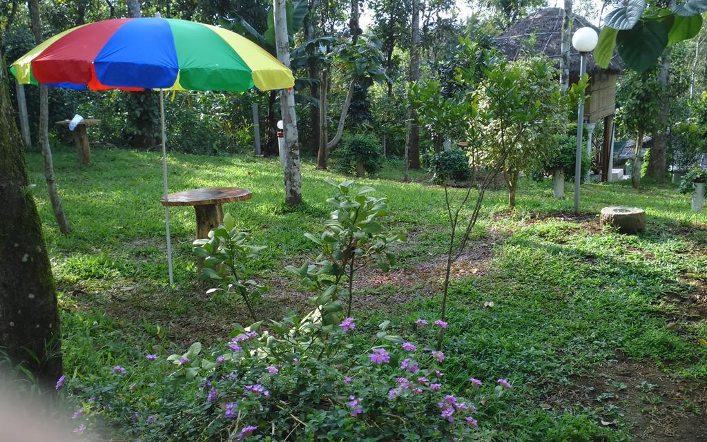 Green Ark Resorts Thekkady Exterior foto